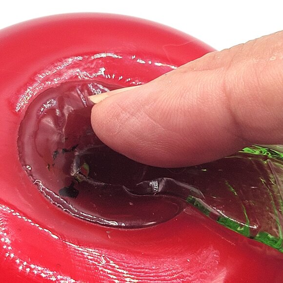 Art Glass Red Apple Green Stem Handblown Paper Weight Sun Catcher Collectible - Picture 4 of 6